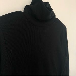 Ribbed Black Old Navy Turtleneck
